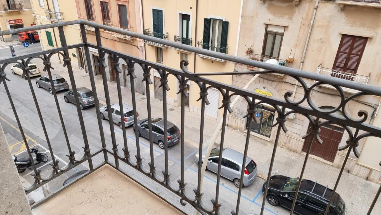 Appartamento Le Tre Rose Trapani Buitenkant foto